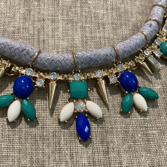 Rhinestone & Glass Cabachon Statement Necklace - Picture 3 of 8